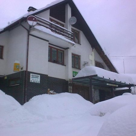 Penzion Pod Paprskem Hotel Staré Město Kültér fotó