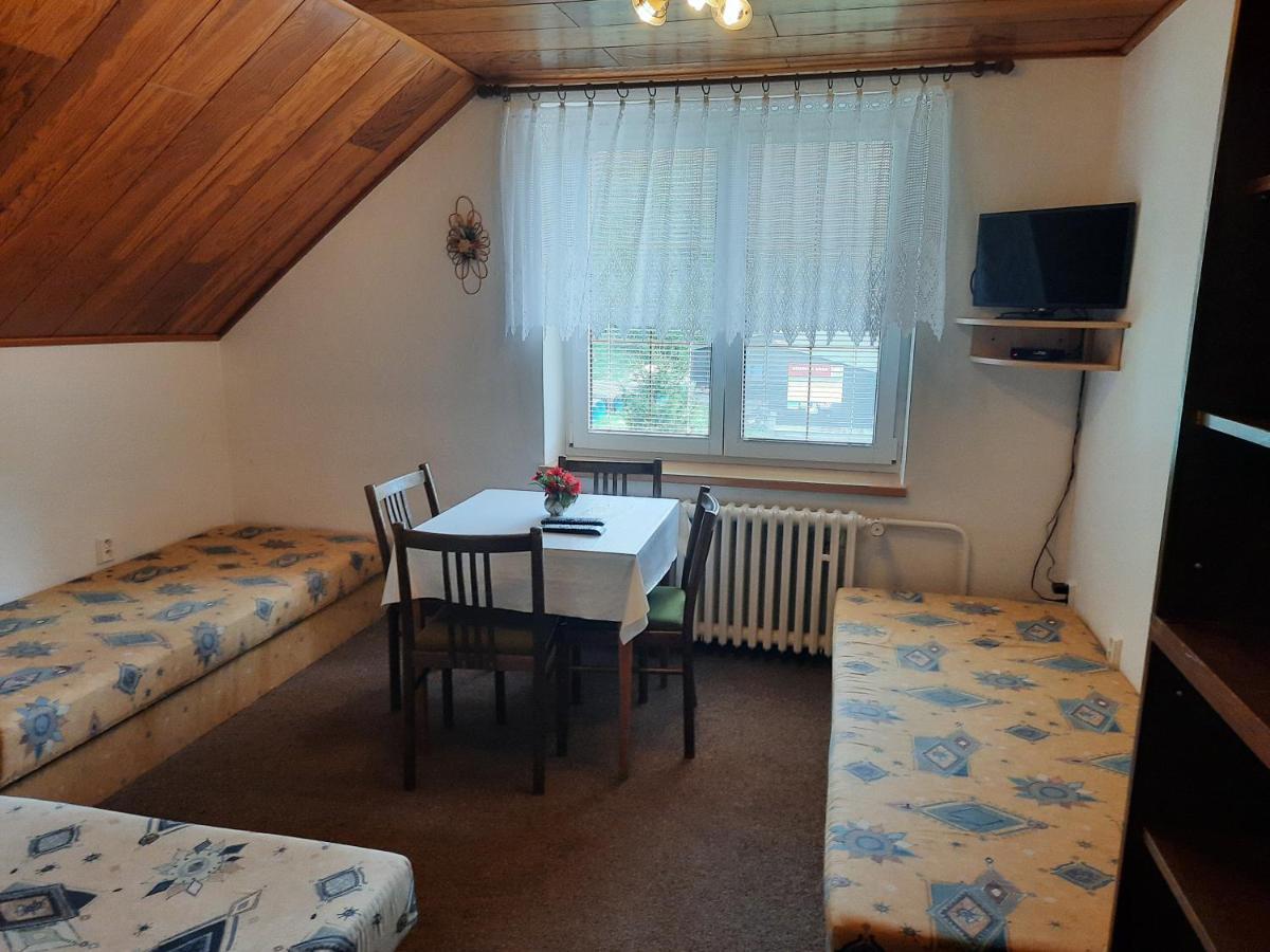 Penzion Pod Paprskem Hotel Staré Město Kültér fotó